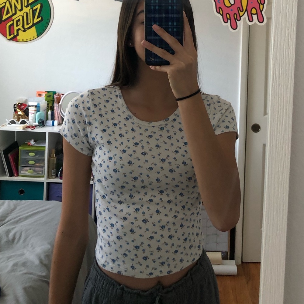 blue floral crop top